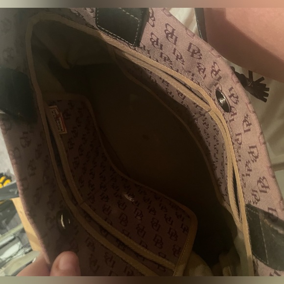 Vintage Dooney & Bourke Monogram Purse - Picture 5 of 6